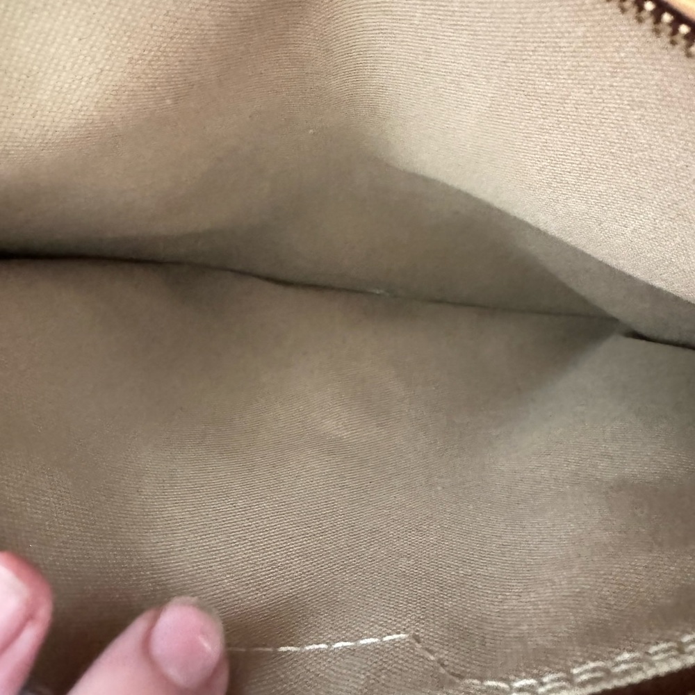 Authentic Louis Vuitton Neverfull GM - Picture 7 of 10